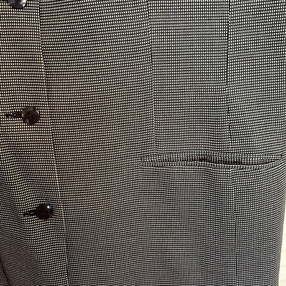 Liz Claiborne collection vest in small black and white pattern single breasted - Picture 4 of 5